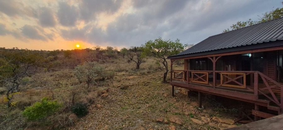 5 Bedroom Property for Sale in Waterkloof A H North West